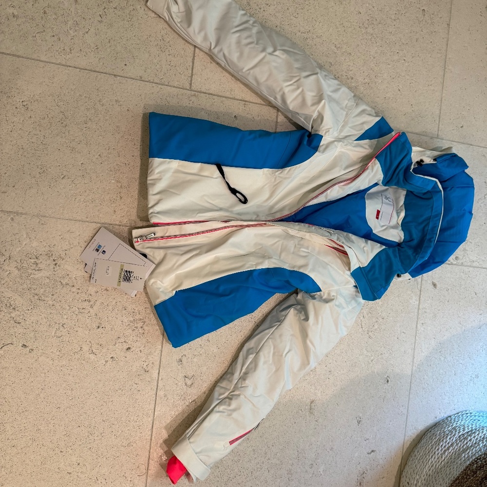 Spyder women's ski jacket with tag